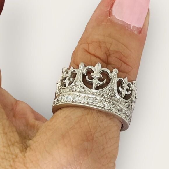 Silver crown design ring size 9 paved clear crystals & Stamped .925 - Picture 5 of 11